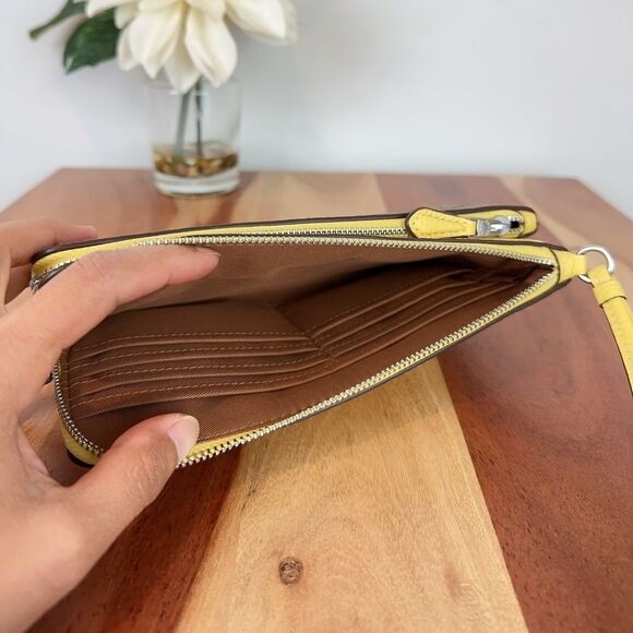 NWT Coach Double Zip Wallet In Signature Canvas - Picture 5 of 7